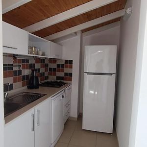 Teras Katı Apart Odası